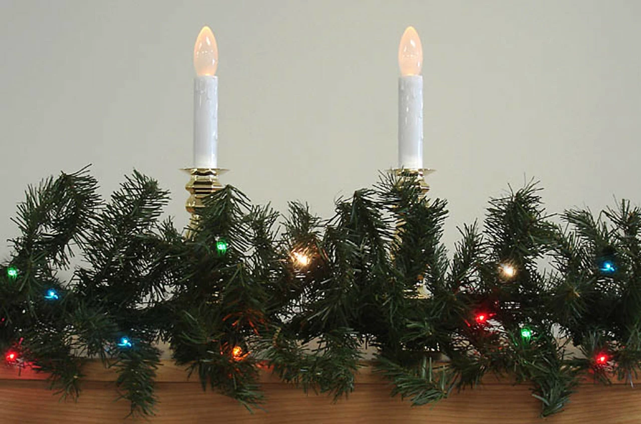 Northlight 9' X 8" Pre-Lit Canadian Pine Artificial Christmas Garland, Multi Lights 2 Northlight 9' X 8" Pre-Lit Canadian Pine Artificial Christmas Garland, Multi Lights - Image 2