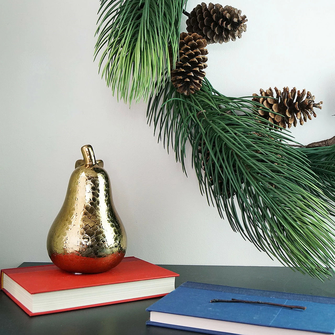 Allstate Long Pine Needle Artificial Christmas Wreath - 30-Inch, Unlit 5 Allstate Long Pine Needle Artificial Christmas Wreath - 30-Inch, Unlit - Image 5
