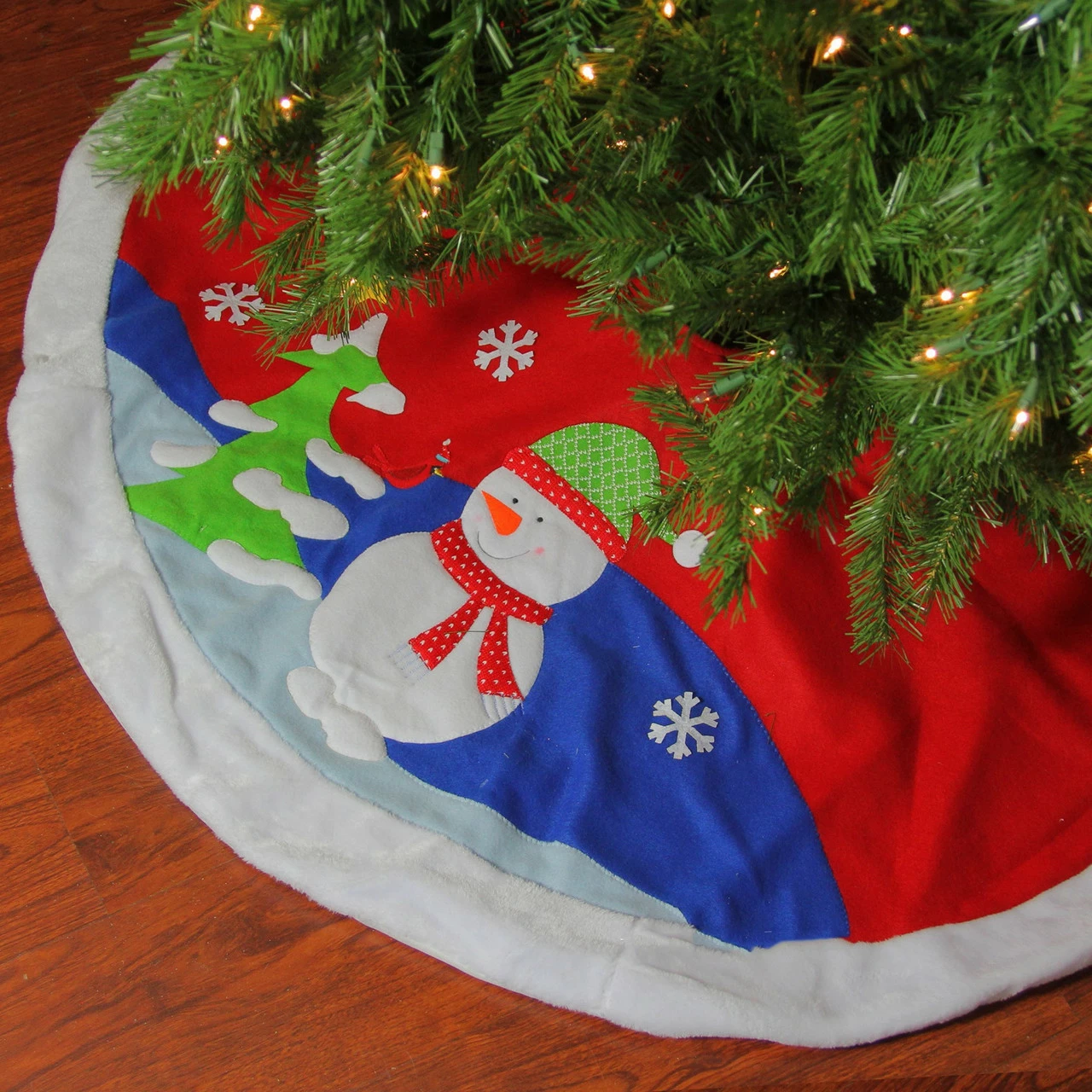Dyno 48" Red Fleece Christmas Snowman Winter Tree Skirt With White Faux Fur Trim 3 Dyno 48" Red Fleece Christmas Snowman Winter Tree Skirt With White Faux Fur Trim - Image 3