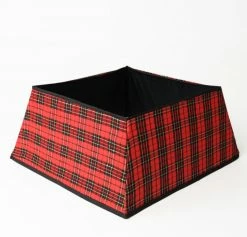 Northlight 19" Red And Black Plaid Square Christmas Tree Collar