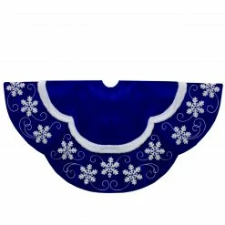 Northlight 48-Inch Velvet Royal Blue And White Snowflake Christmas Tree Skirt