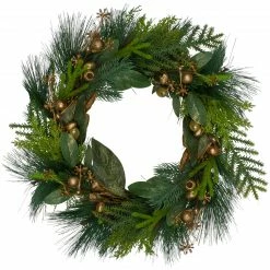 Northlight Leaves, Berry And Cedar Artificial Christmas Wreath - 20-Inch, Unlit