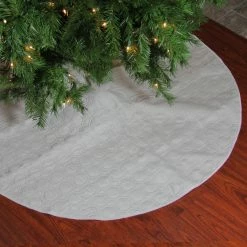 Northlight 48" White Quilted Christmas Hexagon Tree Skirt With Velvety Trim 5 Northlight 48" White Quilted Christmas Hexagon Tree Skirt With Velvety Trim -Wreaths & Garland shop yafgpz6a4qdiviu46uvy0cdgfg27luiw 44961.1601688802